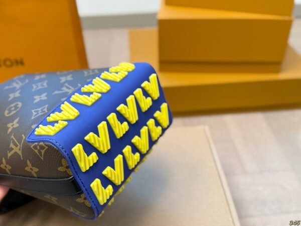 LV  Rubber-themed Cruiser Monogram French Fries Bag