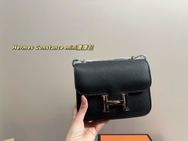  Hermès Constance mini in black