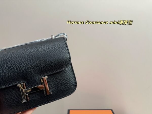  Hermès Constance mini in black