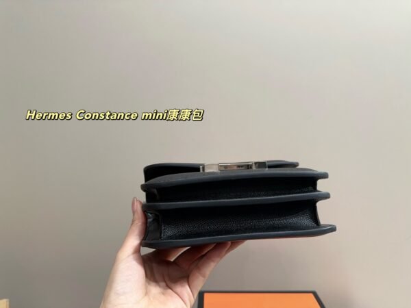  Hermès Constance mini in black
