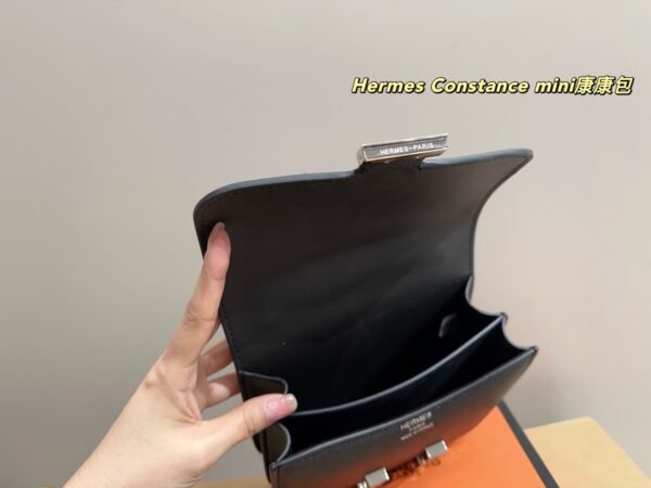  Hermès Constance mini in black